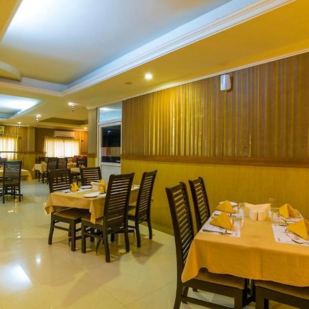 Sree Gokulam Residency Hotel Thrissur ภายนอก รูปภาพ