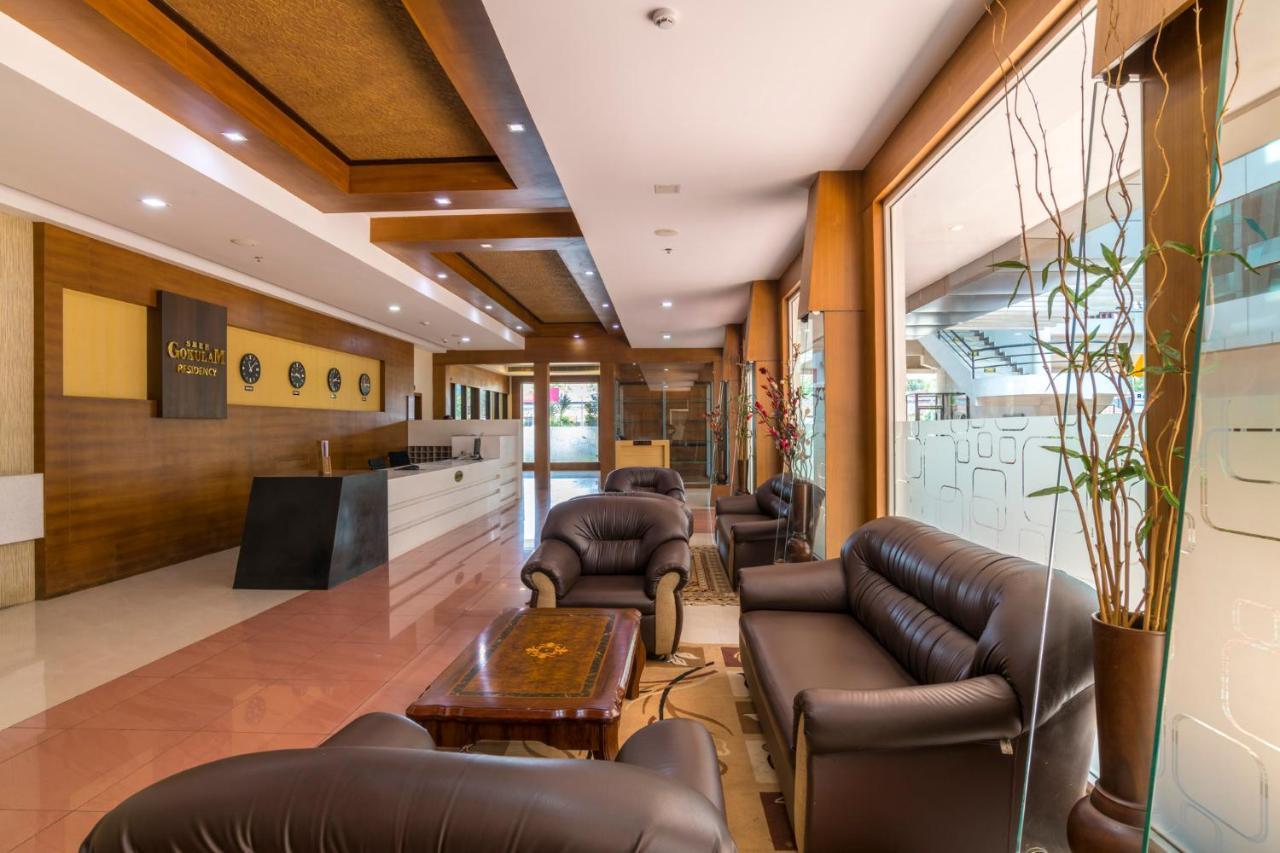 Sree Gokulam Residency Hotel Thrissur ภายนอก รูปภาพ